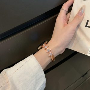 apple watch バンド ヴィヴィアン vivienne アップル ウォッチ バンド ブランド apple watch バンド キラキラ アップル ウォッチ ブレスレット レディース apple watch バンド ヴィヴィアン vivienne アップル ウォッチ バンド ブランド apple watch バンド キラキラ アップル ウォッチ ブレスレット レディース