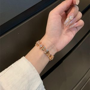 apple watch バンド ヴィヴィアン vivienne アップル ウォッチ バンド ブランド apple watch バンド キラキラ アップル ウォッチ ブレスレット レディース apple watch バンド ヴィヴィアン vivienne アップル ウォッチ バンド ブランド apple watch バンド キラキラ アップル ウォッチ ブレスレット レディース