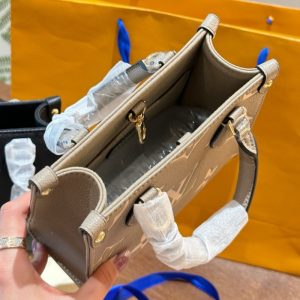 ヴィトン オンザゴー ミニ ルイヴィトン新作 バッグ トート バッグ ハイ ブランド レディース ショルダーバッグ メンズ ブランド ミニバッグ ブランド 30代 40代 鞄 2way ヴィトン オンザゴー ミニ ルイヴィトン新作 バッグ トート バッグ ハイ ブランド レディース ショルダーバッグ メンズ ブランド ミニバッグ ブランド 30代 40代 鞄 2way