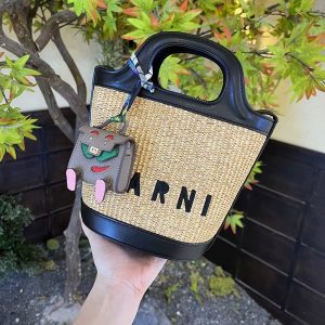 ケリー ドール チャーム airpods ケース ハイ ブランド airpods pro ケース エルメス airpods 第 三 世代 ケース 可愛い airpods アクセサリー バッグ チャーム ブランド エアーポッズケース おもしろ ケリー ドール チャーム airpods ケース ハイ ブランド airpods pro ケース エルメス airpods 第 三 世代 ケース 可愛い airpods アクセサリー バッグ チャーム ブランド エアーポッズケース おもしろ