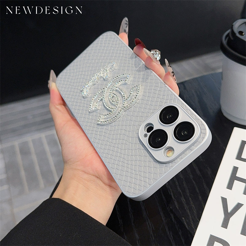 アイフォン17/17プロ ケース シャネル カメラ保護 フィルム付き iphone16/15pro ケース 人気 女子 iphoneケース 可愛い ブランド iphone14/13ケース カップル スマホケース ハイブランド