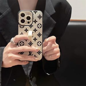 ヴィトン iphone17/17pro ケース かわいい iphoneケース リング付き/スタンド スマホ ケース ハイ ブランド iphone16/15 ケース お 揃い カップル iphone14/13promax ケース 人気 ブランド カメラ保護 ヴィトン iphone17/17pro ケース かわいい iphoneケース リング付き/スタンド スマホ ケース ハイ ブランド iphone16/15 ケース お 揃い カップル iphone14/13promax ケース 人気 ブランド カメラ保護
