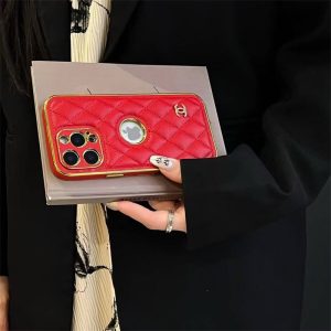 シャネル 風 iphone17/17pro ケース カメラ保護 iphone16/15pro ケース 可愛い ブランド chanel アイ フォン14/13/12 ケース メッキ iphone ケース キルティング シャネル 風 iphone17/17pro ケース カメラ保護 iphone16/15pro ケース 可愛い ブランド chanel アイ フォン14/13/12 ケース メッキ iphone ケース キルティング