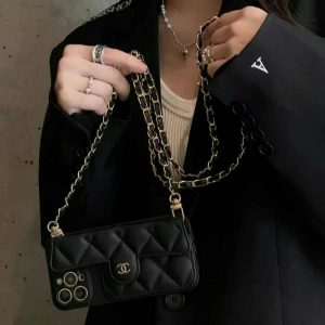 シャネル iphone17/17pro ケース ショルダー チェーン chanel スマホケース コピー スマホ ショルダー ブランド レディース iphone16/15/14ケース 斜めがけ ブランド カード入れ シャネル iphone17/17pro ケース ショルダー チェーン chanel スマホケース コピー スマホ ショルダー ブランド レディース iphone16/15/14ケース 斜めがけ ブランド カード入れ
