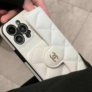 シャネル iphone17/17pro ケース ショルダー チェーン chanel スマホケース コピー スマホ ショルダー ブランド レディース iphone16/15/14ケース 斜めがけ ブランド カード入れ シャネル iphone17/17pro ケース ショルダー チェーン chanel スマホケース コピー スマホ ショルダー ブランド レディース iphone16/15/14ケース 斜めがけ ブランド カード入れ
