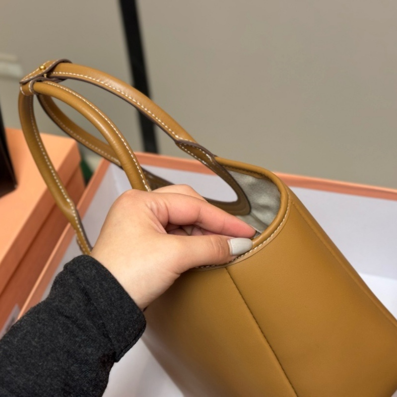 ミュウミュウ トートバッグ コピー miumiu ショルダー バッグ