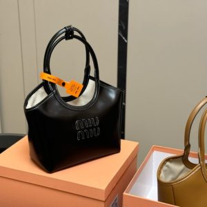 Alternative view of ミュウミュウ トートバッグ コピー miumiu ショルダー バッグ トート バッグ ブランド レディース 2way バッグ ハイ ブランド