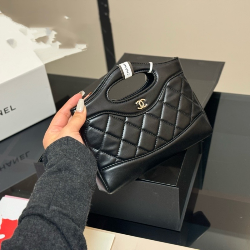 シャネル ミニ バッグ CHANEL 31 ショルダーバッグ ショルダー バッグ レディース ブランド 2way バッグ ブランド 女子 人気 シャネル ミニ バッグ CHANEL 31 ショルダーバッグ ショルダー バッグ レディース ブランド 2way バッグ ブランド 女子 人気