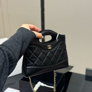 シャネル ミニ バッグ CHANEL 31 ショルダーバッグ ショルダー バッグ レディース ブランド 2way バッグ ブランド 女子 人気 シャネル ミニ バッグ CHANEL 31 ショルダーバッグ ショルダー バッグ レディース ブランド 2way バッグ ブランド 女子 人気
