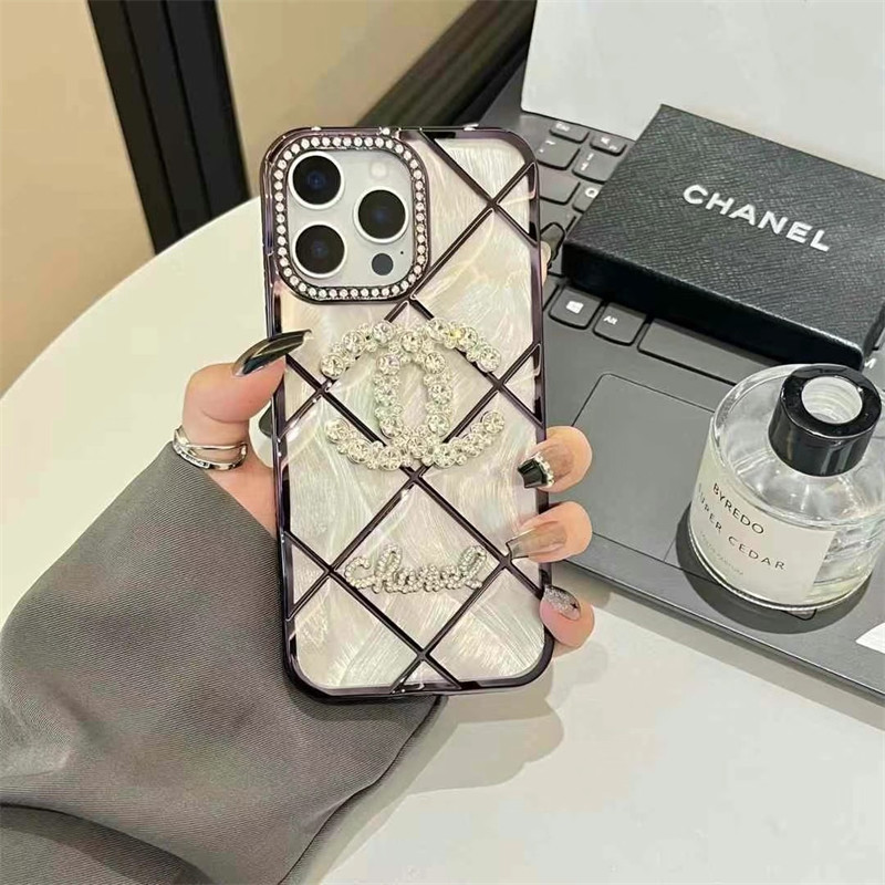 【かわいく決めたい日に♡】シャネル フォンケース かわいく決めたい日に♡】シャネル フォンケース