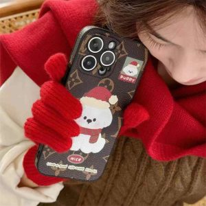 ルイヴィトン iphone16/16proケース クマ ヴィトン 風 スマホケース iphone15/14ケース キャラクター iphone13/13proケース ブランド かわいい クリスマス プレゼント おすすめ