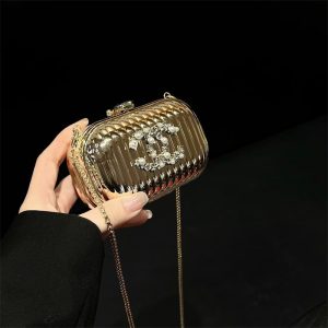 Alternative view of シャネル リップ ケース ショルダー パーティー バッグ ブランド リップ ケース ミラー 付き ショルダー ミニ バッグ レディース chanel 小物