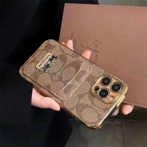 coach スマホケース カード入れ iphone17/17pro ケース コーチ iphone16/16promax ケース カード 収納 ブランド iphone15/14/13 ケース ブランド 人気 iphone ケース かわいい