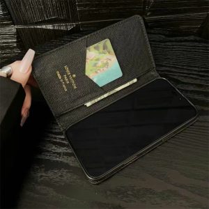 ヴィトン iphone17/17pro ケース 手帳 型 ルイ ヴィトン 手帳 型 スマホケース 型押し iphone16/16pro ケース 手帳 型 メンズ ブランド 手帳型 スマホケース iPhone15/14/13 ハイ ブランド 人気