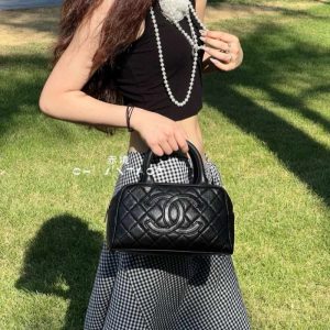 シャネル ハンドバッグ キャビア スキン chanel トート バッグ 黒 女性 バッグ 人気 40 代 ハイ ブランド バッグ ブランド レディース カバン 人気