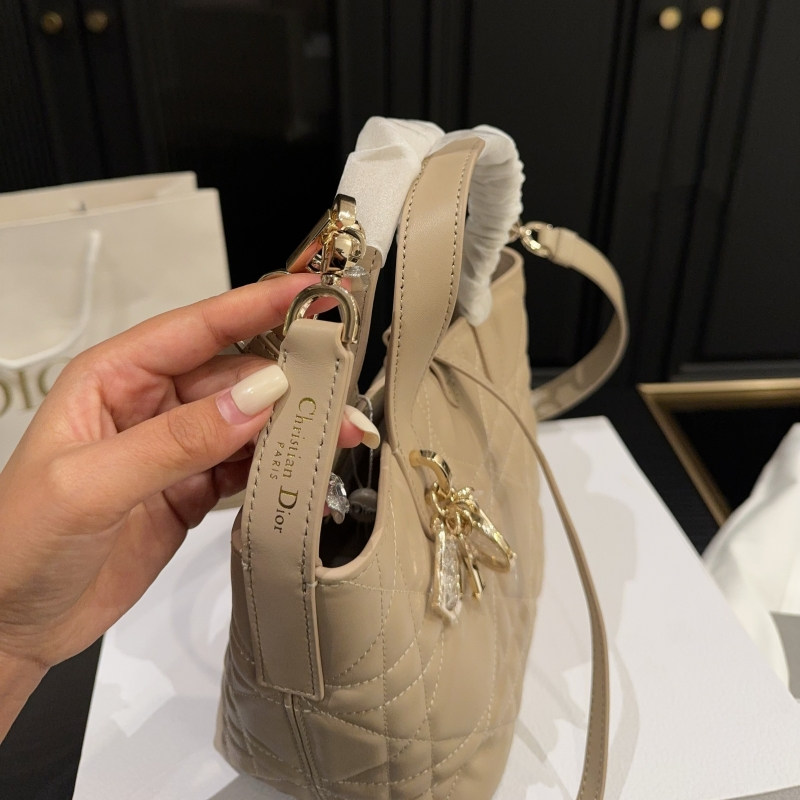 ディオール トゥ ジュール バッグ dior ショルダー バッグ トート バッグ ブランド レディース ミニバッグ ブランド お手頃 40 代 ショルダー バッグ 斜 めがけ ハイ ブランド 小さめ バッグ 人気 ディオール トゥ ジュール バッグ dior ショルダー バッグ トート バッグ ブランド レディース ミニバッグ ブランド お手頃 40 代 ショルダー バッグ 斜 めがけ ハイ ブランド 小さめ バッグ 人気