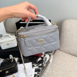 Alternative view of シャネル ミニ バッグ バニティ バッグ ブランド chanel チェーン バッグ ショルダー ミニ バッグ レディース パーティー バッグ ハイ ブランド