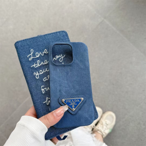 プラダ iphone16/16pro 携帯 カバー デニム iphone15pro max/14proケース ペア prada風 iphone13 ケース 対 衝撃 アイフォンケース12pro お 揃い オシャレ プラダ iphone16/16pro 携帯 カバー デニム iphone15pro max/14proケース ペア prada風 iphone13 ケース 対 衝撃 アイフォンケース12pro お 揃い オシャレ