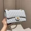 シャネル バッグ コピー chanel マトラッセ ショルダー バッグ チェーン 黒 白 カバン ブランド レディース 鞄 人気 ゴールドロゴ付き シャネル バッグ コピー chanel マトラッセ ショルダー バッグ チェーン 黒 白 カバン ブランド レディース 鞄 人気 ゴールドロゴ付き