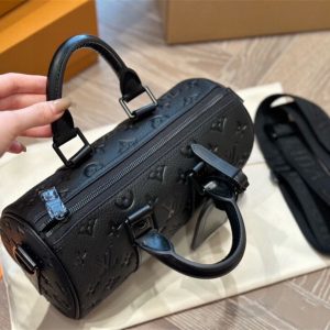 ルイ ヴィトン キーポル コピー メンズ バッグ ブランド ヴィトン ハンドバッグ 2wayショルダー モノグラム ボディ バッグ ハイ ブランド オシャレ 男女兼用