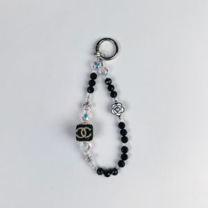 シャネル携帯ショルダーシャネル 風 ショルダー チェーンストラップシャネル ビーズストラップ