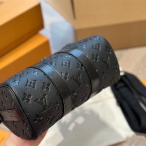 ルイ ヴィトン キーポル コピー メンズ バッグ ブランド ヴィトン ハンドバッグ 2wayショルダー モノグラム ボディ バッグ ハイ ブランド オシャレ 男女兼用