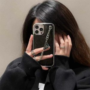 スマホケースプラダ ラメレザー prada iphone16 ケース iphone16pro ケース ハイ ブランド チェーン付き iphone15/15pro ケース メンズ プレゼント ブランド iphone13/12 ケース 芸能人 スマホケースプラダ ラメレザー prada iphone16 ケース iphone16pro ケース ハイ ブランド チェーン付き iphone15/15pro ケース メンズ プレゼント ブランド iphone13/12 ケース 芸能人