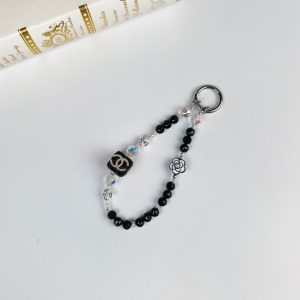 シャネル携帯ショルダーシャネル 風 ショルダー チェーンストラップシャネル ビーズストラップ