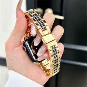 apple watch バンド 夏 クロムハーツ アップル ウォッチse2バンド ハイブランド メンズ apple watch ベルト ステンレス iwatch S10/9 バンド 紳士 アップル ウォッチ ブレスレット 格好いい 蒸しない