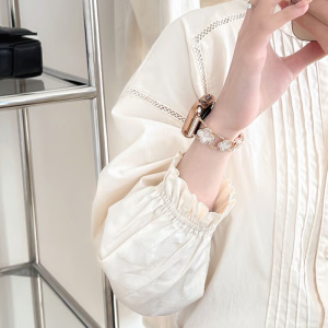 アップル ウォッチ バンド 夏 ブレスレット apple watch S10/ultra バンド ヴァンクリーフ 四つ葉 チェーン Van Cleef apple watch seカバー おすすめ ブランドコピー アップル ウォッチ バンド 夏 ブレスレット apple watch S10/ultra バンド ヴァンクリーフ 四つ葉 チェーン Van Cleef apple watch seカバー おすすめ ブランドコピー