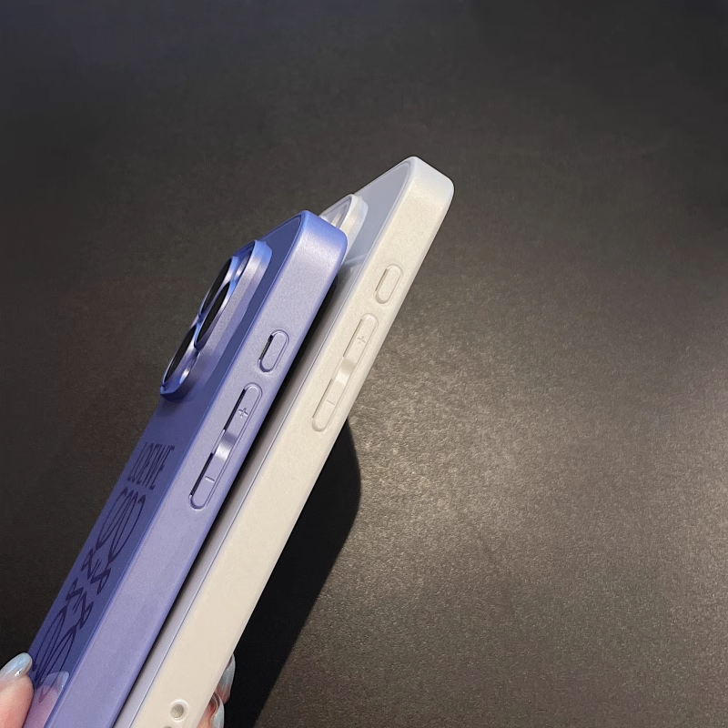 【2025年新作続々】本当に使いやすい夏の「ハイブランドIPhoneケース」まとめ♡ 【2025年新作続々】本当に使いやすい夏の「ハイブランドIPhoneケース」まとめ♡