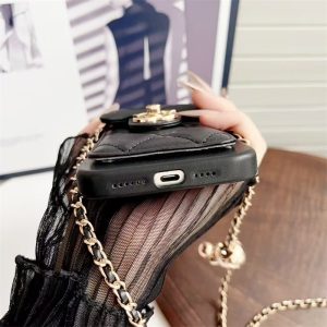 iphone17air/16plus ケース ショルダー ブランド chanel パロディ iphone17/16 ケース iphone15/15plus ケース レザー ブランド マトラッセ iphone14/13 ケース スマホケース 背面収納 iphone ケース 肩掛け ブランド