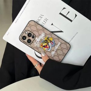 iphone17/16 ケース グッチ iphone17pro ケース ミッキー iphone17promax/16pro ケース gg キャンバス iphone15/14/13 ケース ブランド 可愛い スマホケース お 揃い ブランド gucci 蜂