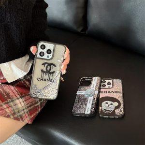 chanel スマホケース コピー シャネル iphoneケース 17pro iphone16/16pro ケース ラメ グリッター iphone15/14ケース 人気 女子 iphoneケース キラキラ 透明 chanel スマホケース コピー シャネル iphoneケース 17pro iphone16/16pro ケース ラメ グリッター iphone15/14ケース 人気 女子 iphoneケース キラキラ 透明