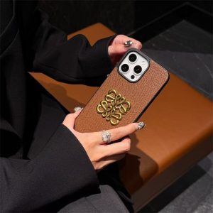 ロエベ iphone17 ケース loewe アイフォン 17 プロ ケース iphone air ケース ブランド iphone16/16pro/15promax ケース 海外 人気 スマホケース ブランド メンズ ロエベ iphone17 ケース loewe アイフォン 17 プロ ケース iphone air ケース ブランド iphone16/16pro/15promax ケース 海外 人気 スマホケース ブランド メンズ