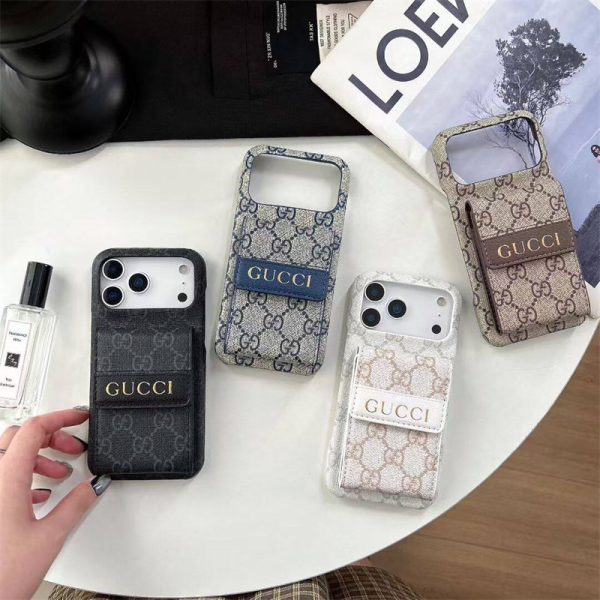 gucci スマホケース iphone17 グッチ iphone ケース 背面 収納 アイフォン 17プロ ケース ハイ ブランド iphone16/16promax ケース カード ケース 付き ブランド スマホケース 流行り