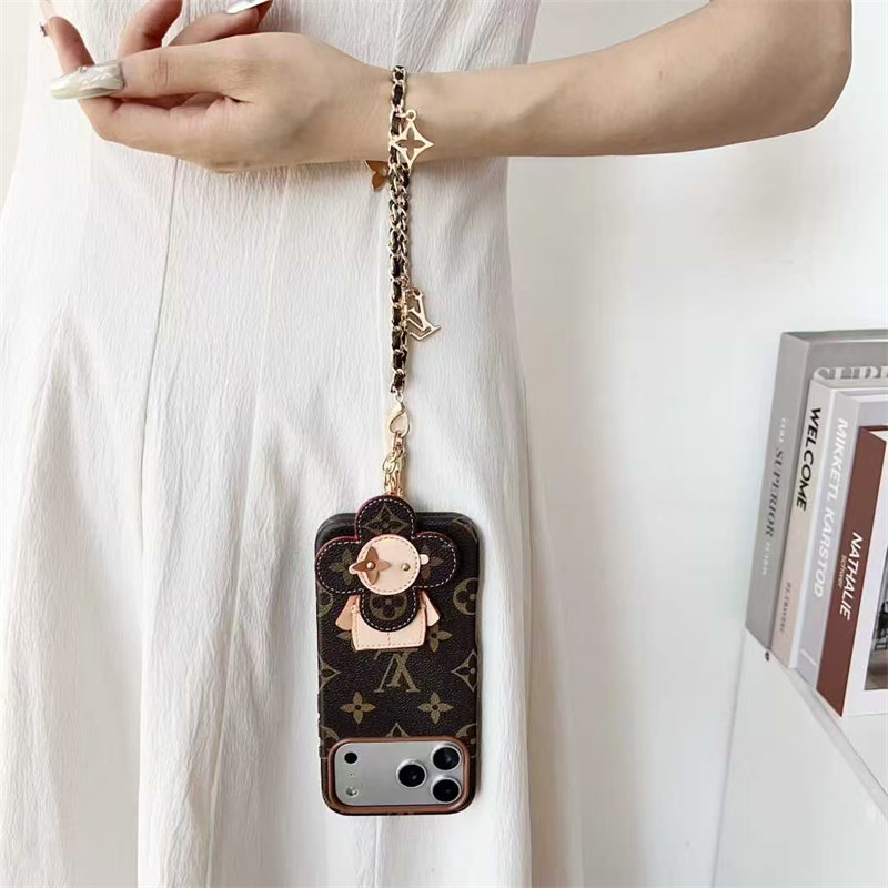 【ギフトにも♡】お洒落さんが持ってる「ルイヴィトン(Louis Vuitton)、グッチ(gucci)iPhoneケース」。 【ギフトにも♡】お洒落さんが持ってる「ルイヴィトン(Louis Vuitton)、グッチ(gucci)iPhoneケース」。