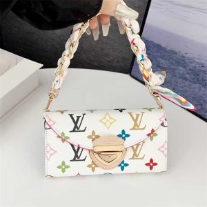 ヴィトン 手帳型 iphone17/17promaxケース 三つ折り 手帳型 スマホケース ハイブランド ルイヴィトン 携帯ケース 16/16pro 手帳型 iPhone15/14ケース 手帳型 人気 女子