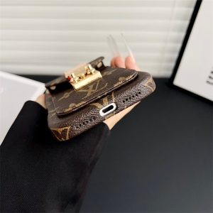 ヴィトン 携帯ケース iphone17pro iphone17 ケース ハイ ブランド iphoneケース 背面収納 おしゃれ iphone16/16pro/15 ケース 人気 ブランド チェーン付き iphoneケース ヴィトン 携帯ケース iphone17pro iphone17 ケース ハイ ブランド iphoneケース 背面収納 おしゃれ iphone16/16pro/15 ケース 人気 ブランド チェーン付き iphoneケース