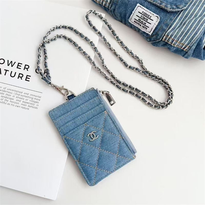 シャネル フラグメント ケース chanel カード ケース チェーン 付き IDカードホルダー ハイブランド レディース パス ケース ブランド 首 掛け 社員 証 ケース かわいい