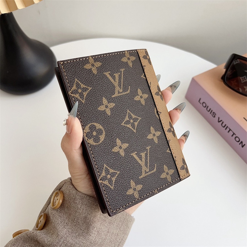 パスポート ケース ハイ ブランド ルイ ヴィトン パスポート ケース チケット も 入る パスポート ケース ブランド メンズ/レディース パスポート ケース おすすめ