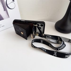 ルイヴィトン iphone17/17proケース ヴィトン スマホ ショルダー iphoneケース カード収納 おしゃれ カードケース 付き iPhone16/16pro maxケース ブランド iphone15/14ケース 斜めがけ 人気ランキング