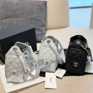Alternative view of シャネル ホーボー バッグ ミニ chanel バッグ コピー ハンドバッグ レディース ブランド 買っ て よかった ハイ ブランド バッグ 女性 バッグ 人気 30 代 ハイ ブランド 40 代
