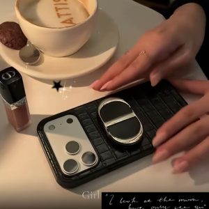 ディオール iphone17/17pro ケース ミラー 付き iphone16/16pro ケース dior風 iPhoneケース 人気ブランド 女子 40代 スマホケース 女性 人気 IPhone15/14/13 ケース ハイ ブランド