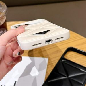 prada iphone17 ケース プラダ 携帯 ケース iphone17pro ケース ハイ ブランド iphone16/16promax ケース ブランド 安い iphone15/14 ケース カップル お 揃い prada iphone17 ケース プラダ 携帯 ケース iphone17pro ケース ハイ ブランド iphone16/16promax ケース ブランド 安い iphone15/14 ケース カップル お 揃い