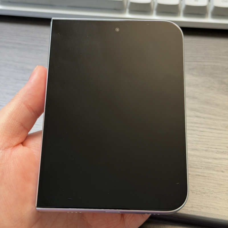 【2026年最新噂まとめ】ついに登場！？「折りたたみiPhone（iPhone Fold/Ultra）」の噂・スペック・価格予測。